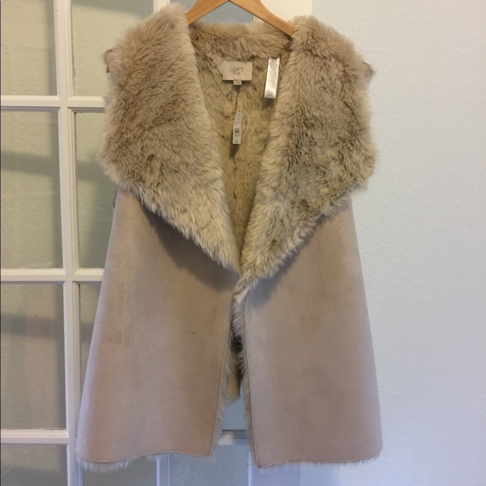 Loft suede and faux fur vest